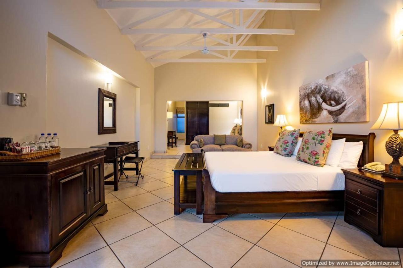 Zulu Nyala Game Lodge Hluhluwe Eksteriør bilde